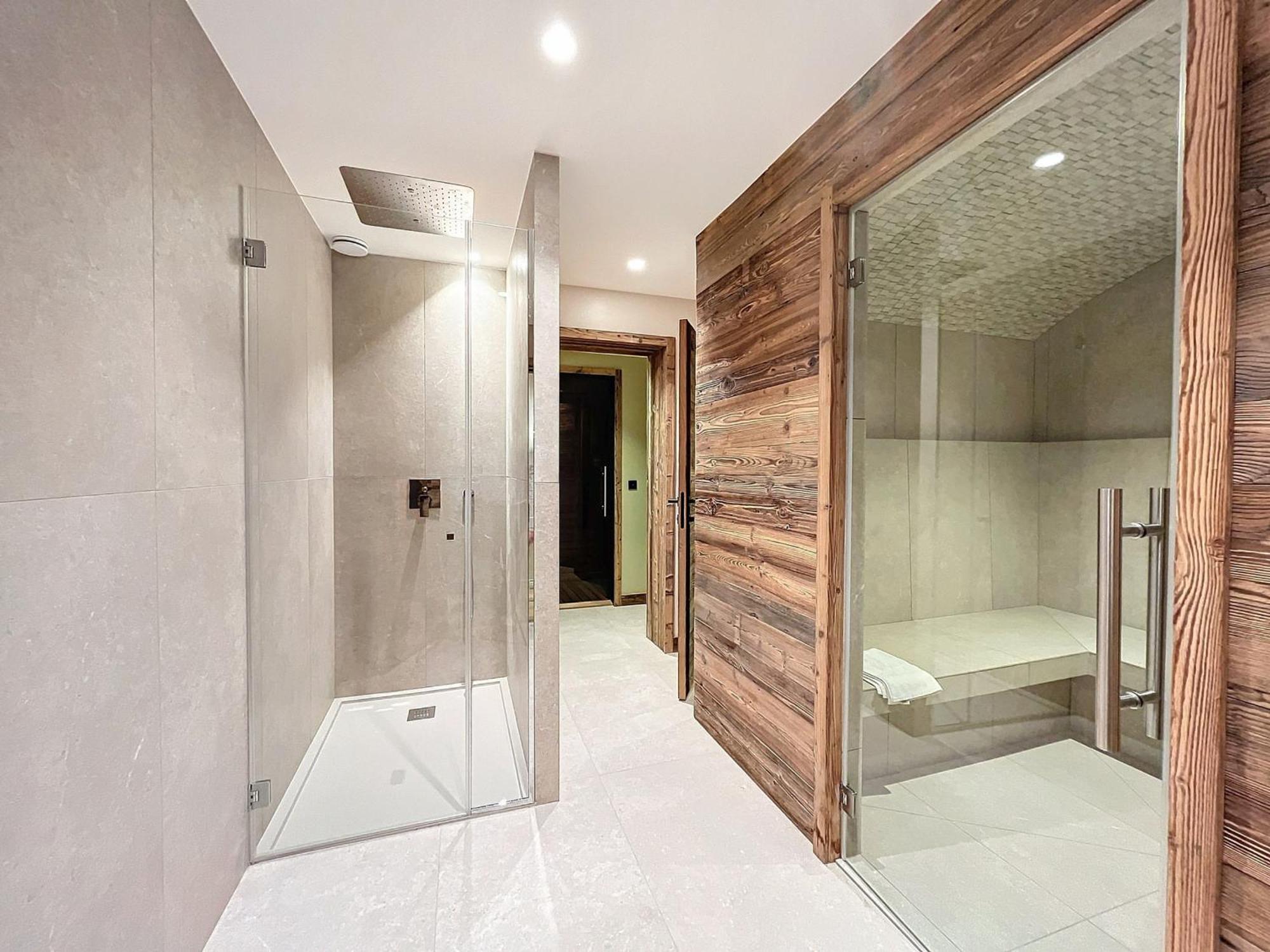 Chalet Meribel, 11 Pieces, 15 Personnes - Fr-1-688-79 Exterior photo
